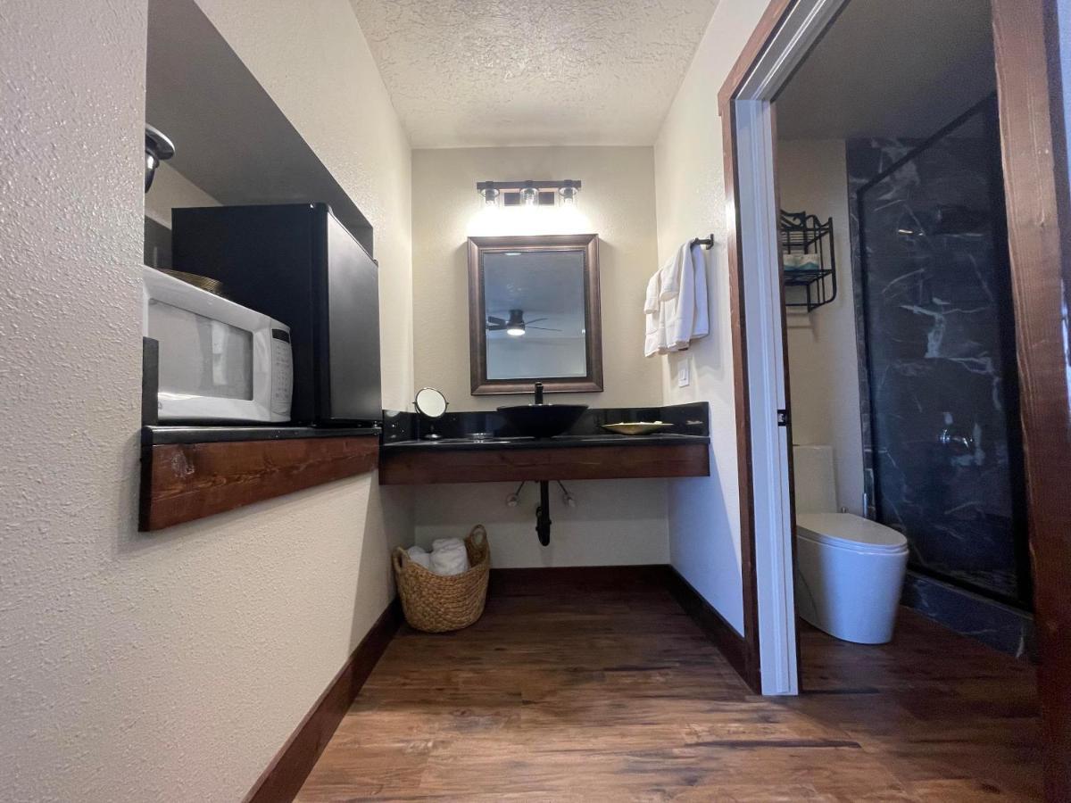 Apartment The *